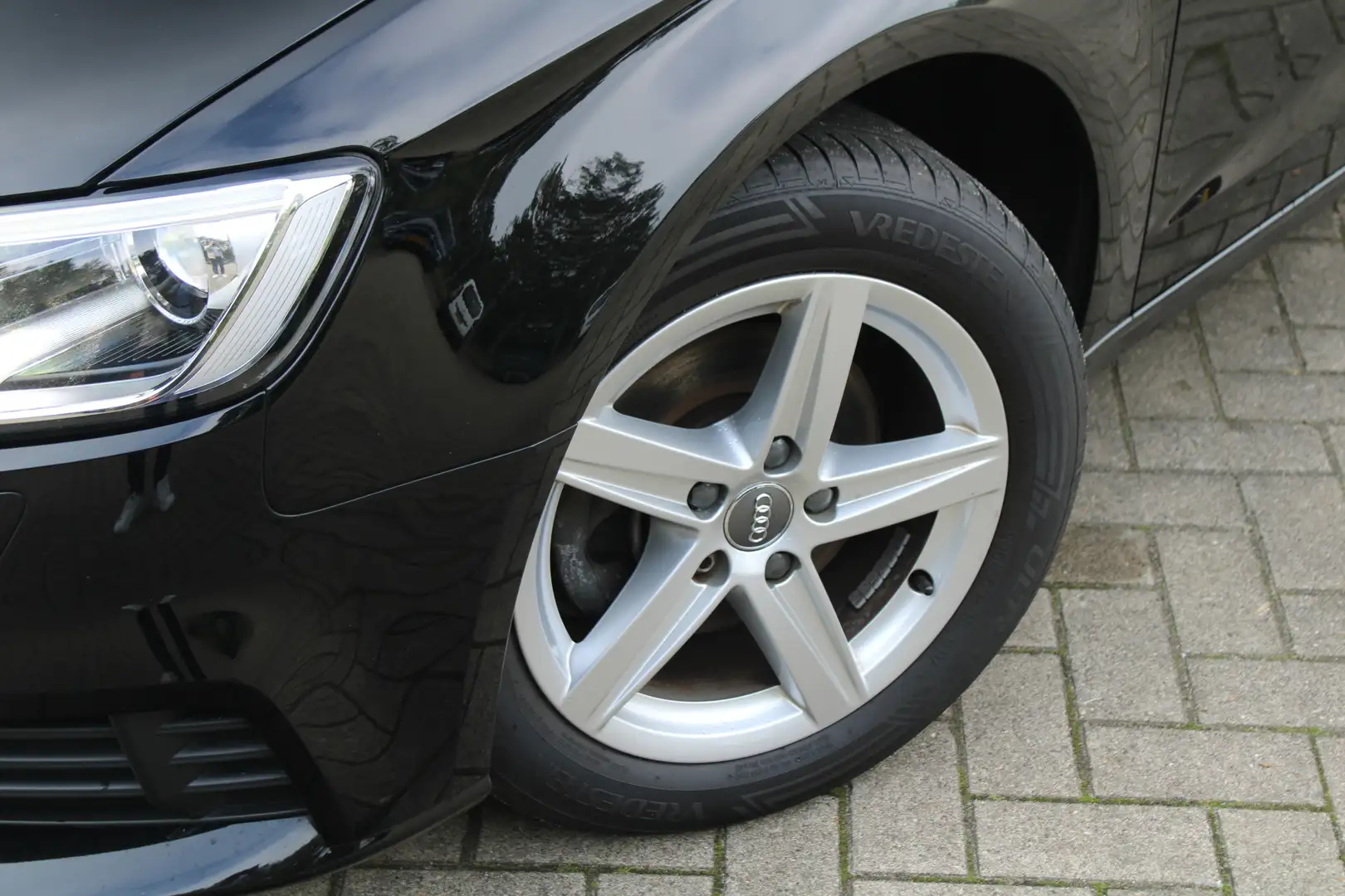 Audi A3 Sportback 1.0 TFSI 115pk S-Tronic Pro Line | AUTOM Noir - 2