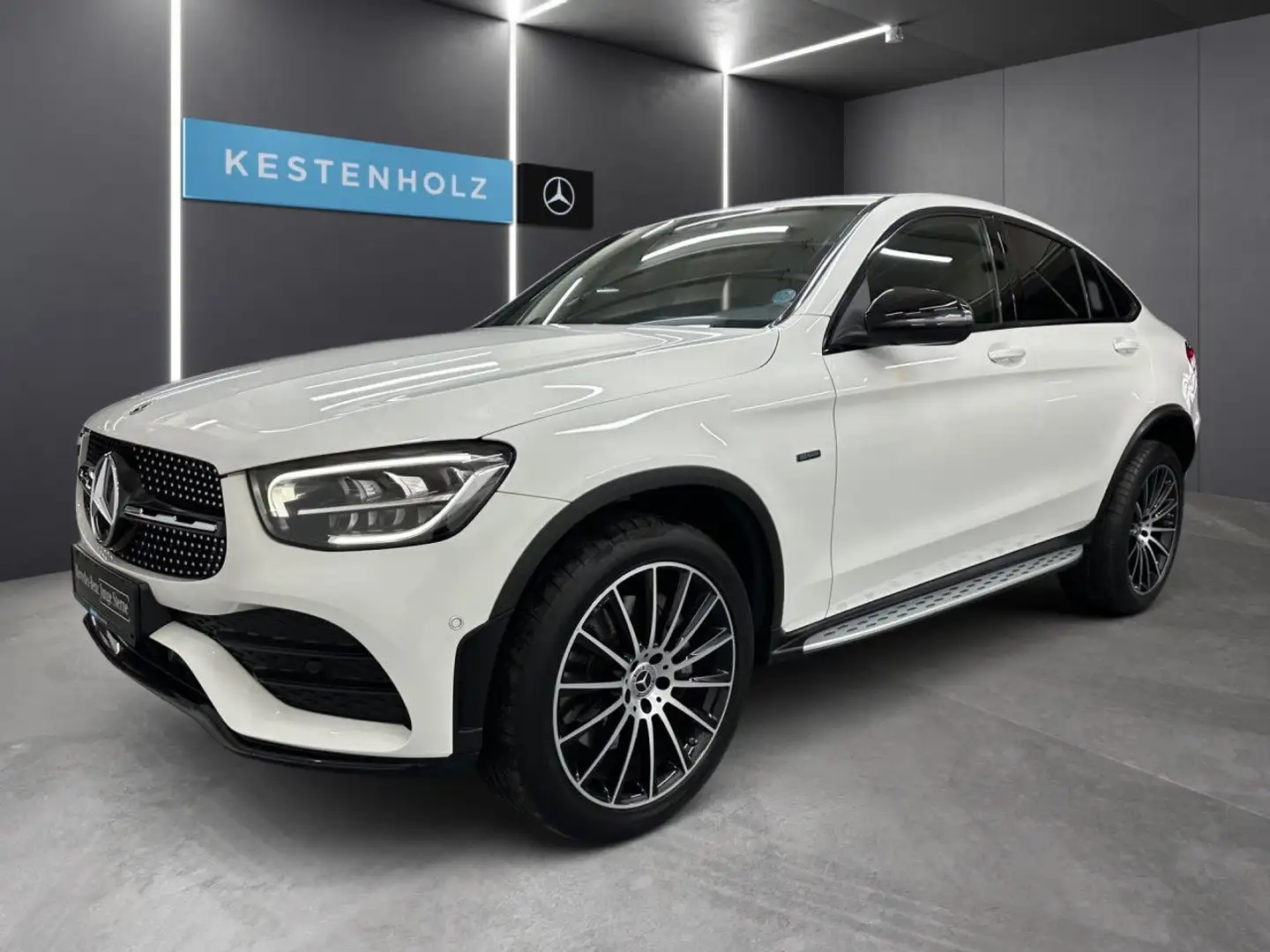 Mercedes-Benz GLC 300 de Cp. 4M AMG LED AHK Night Kamera SpurPak Weiß - 2
