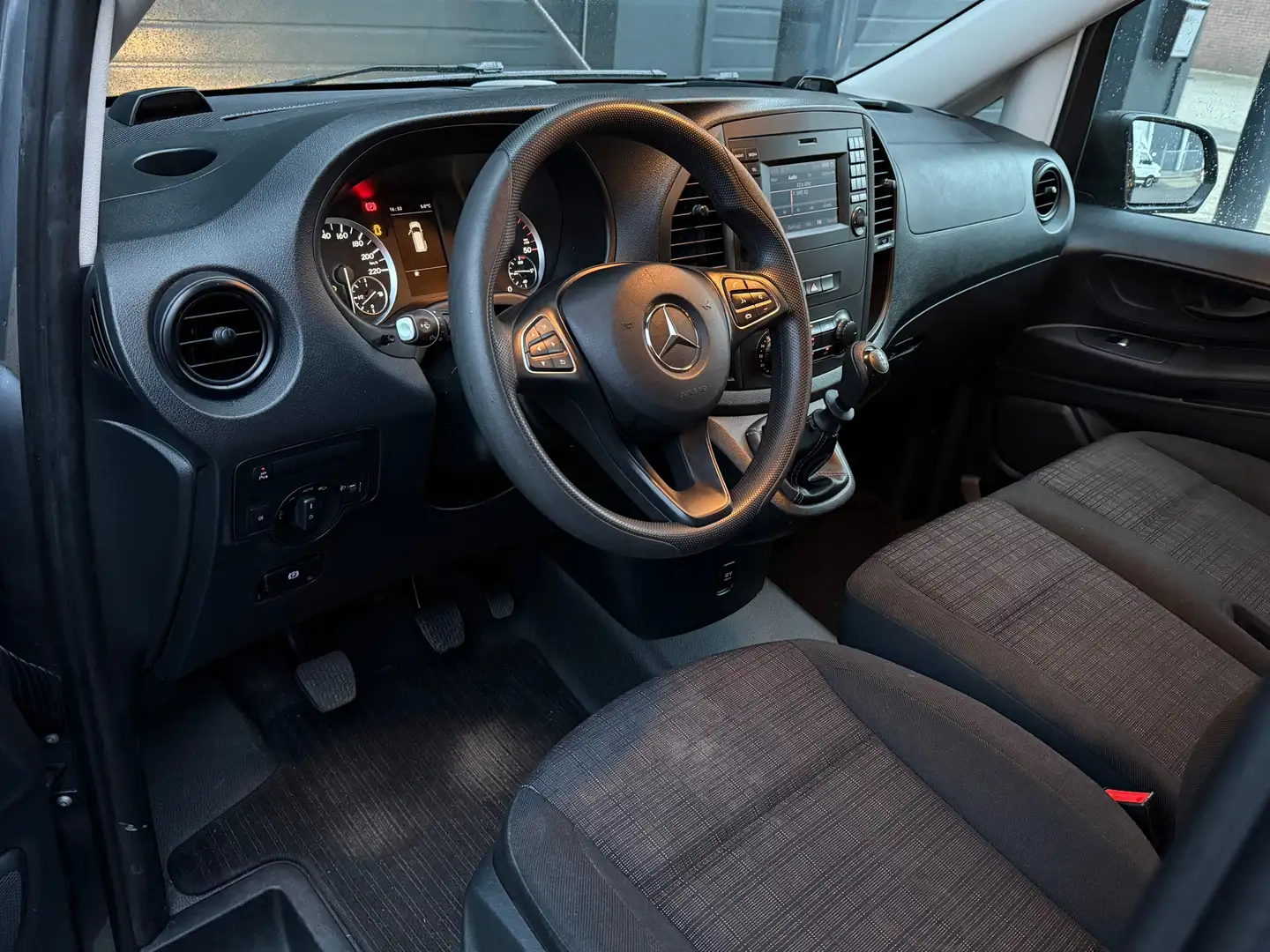 Mercedes-Benz Vito 111 CDI Functional Lang, Camera, Bluethooth, Navi, Szürke - 2