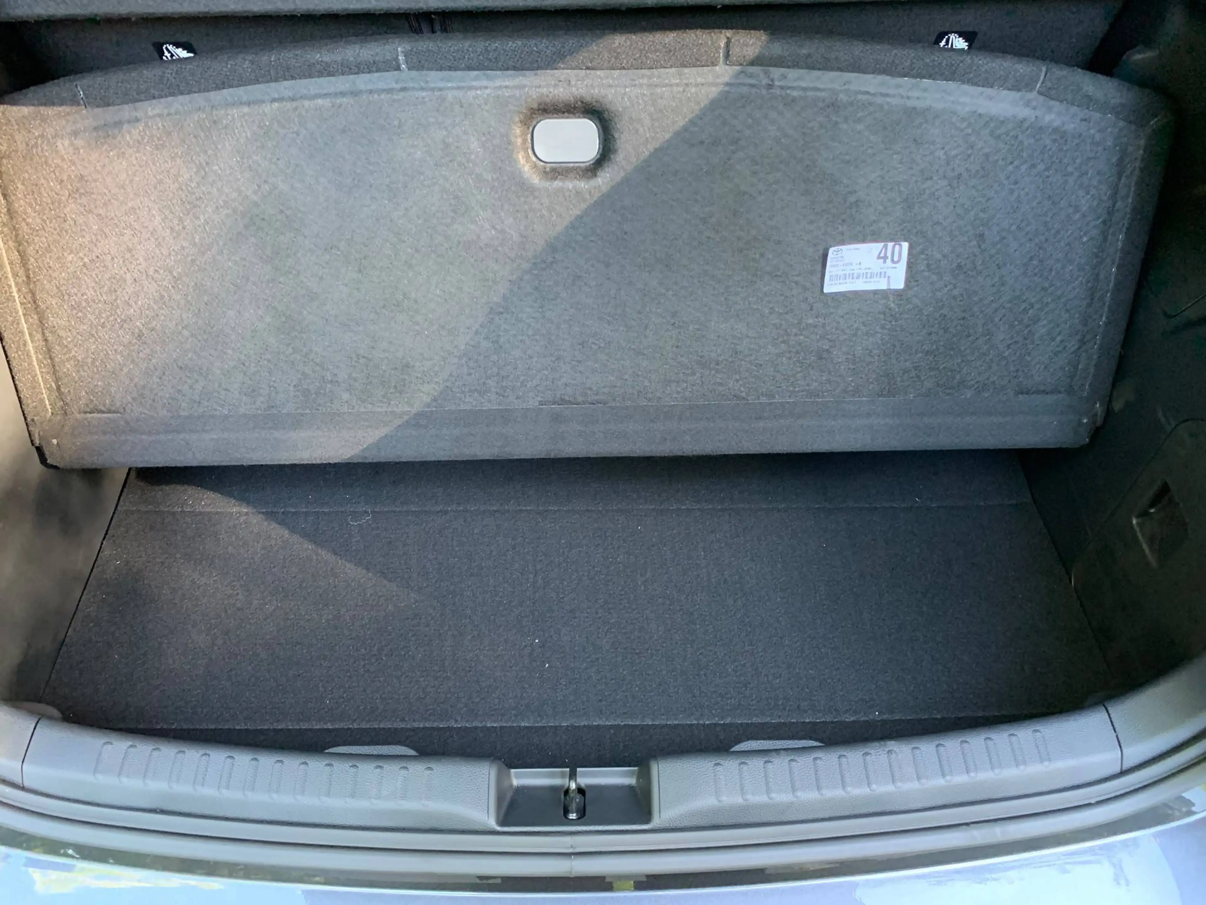 Toyota Yaris Yaris HEV Fintion Iconic — photo 12
