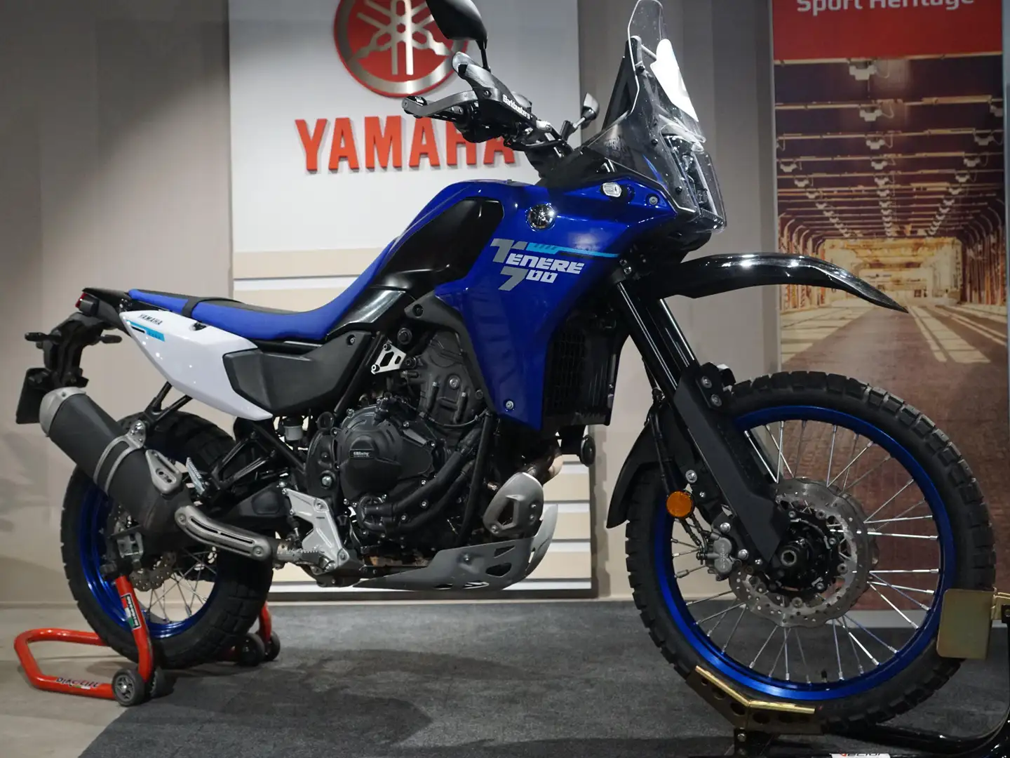 Yamaha Ténéré 700 Blau - 1