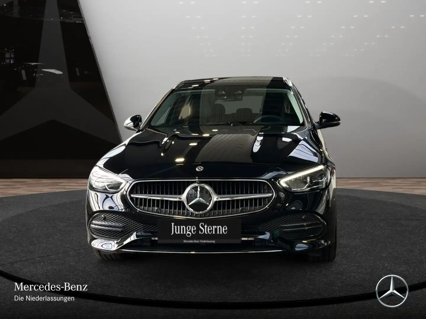 Mercedes-Benz C 300 e T AVANTG+PANO+360+AHK+LED+KEYLESS+9G Schwarz - 2