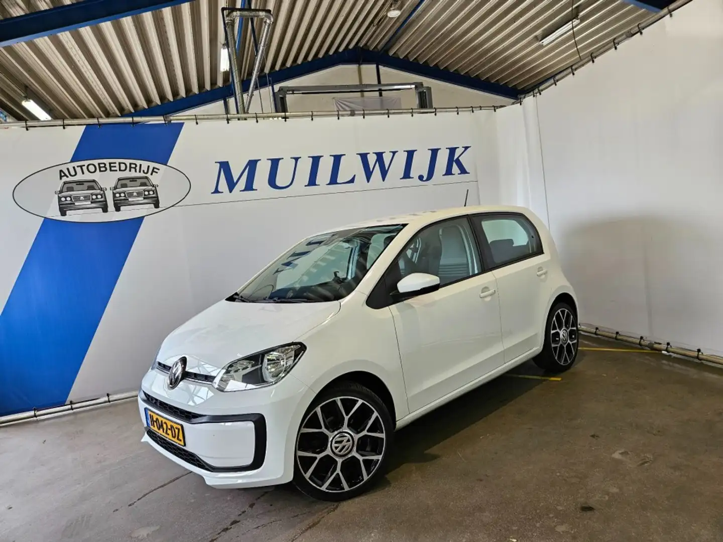 Volkswagen up! 1.0 Move Up! / Airco / 5 drs / NL Auto Blanco - 1