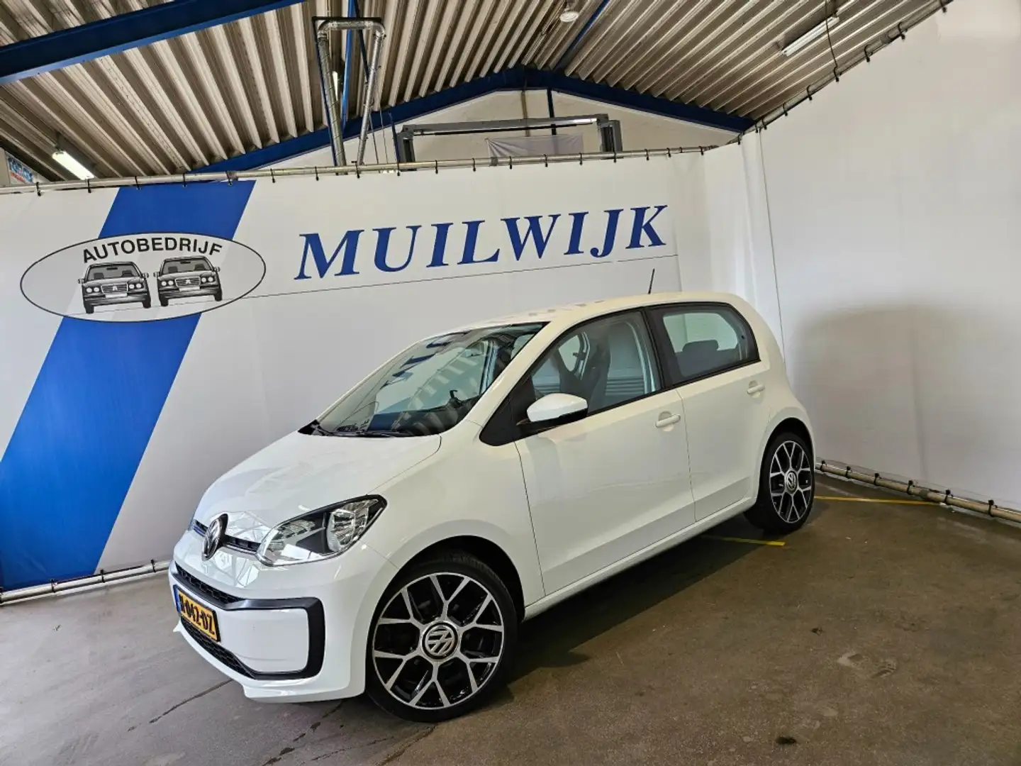 Volkswagen up! 1.0 Move Up! / Airco / 5 drs / NL Auto Blanco - 2
