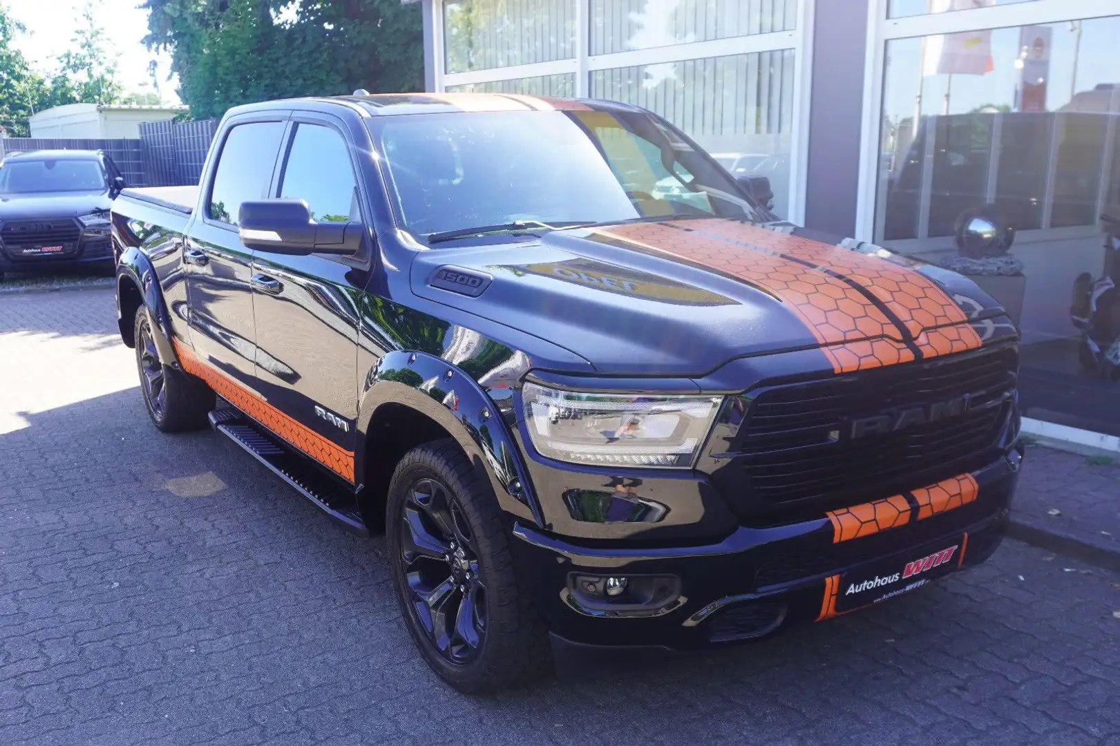 Dodge RAM 1500 Bighorn Edition Gas °LED°Navi°KAM° Negro - 1