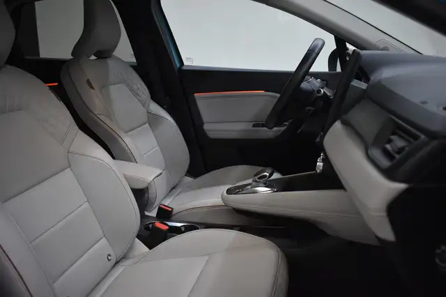Renault Captur view 4