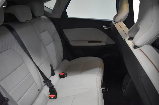 Renault Captur view 5