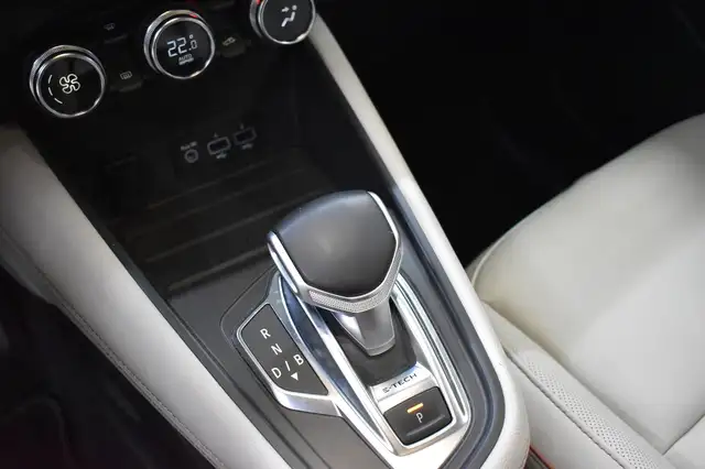 Renault Captur view 7