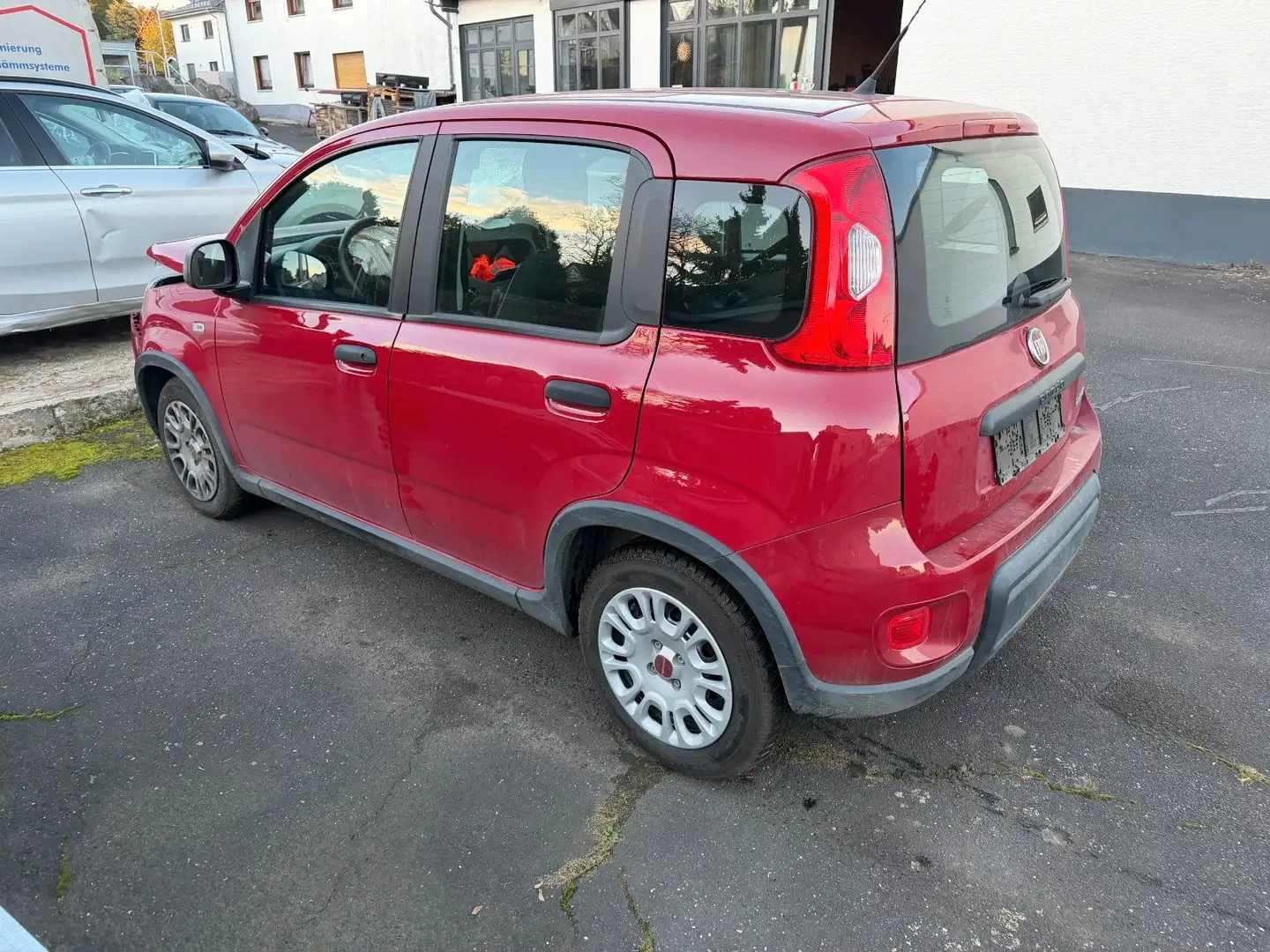 Fiat Panda Hybrid Rot - 1