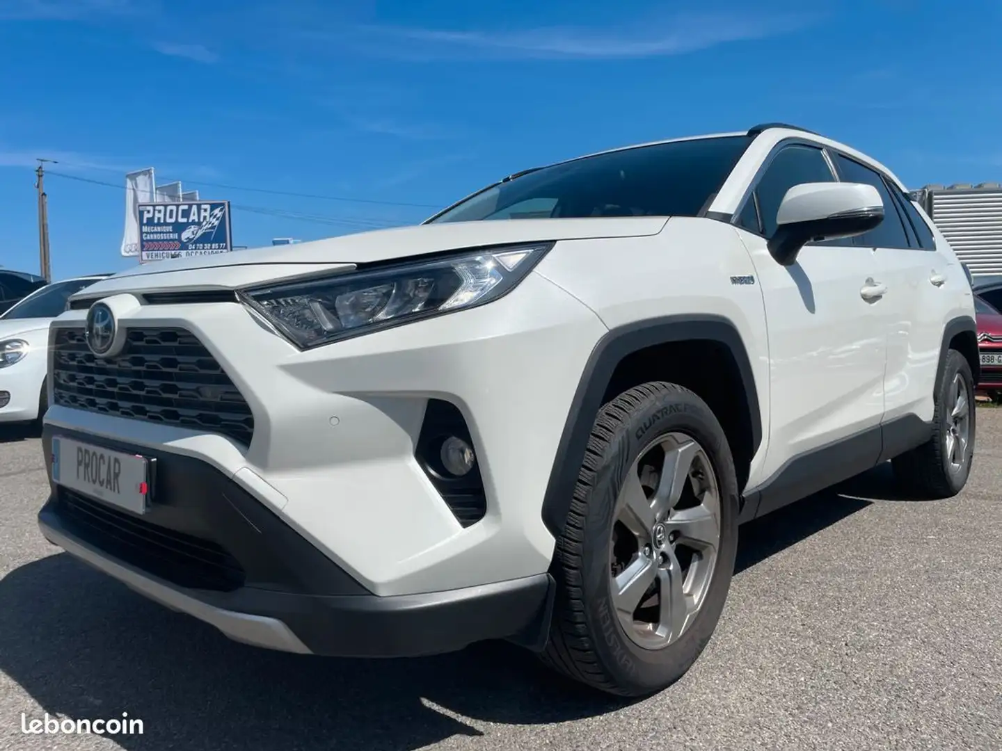 Toyota RAV 4 218HYBRIDE DYNAMIC 2WD 1ère MAIN Blanc - 1