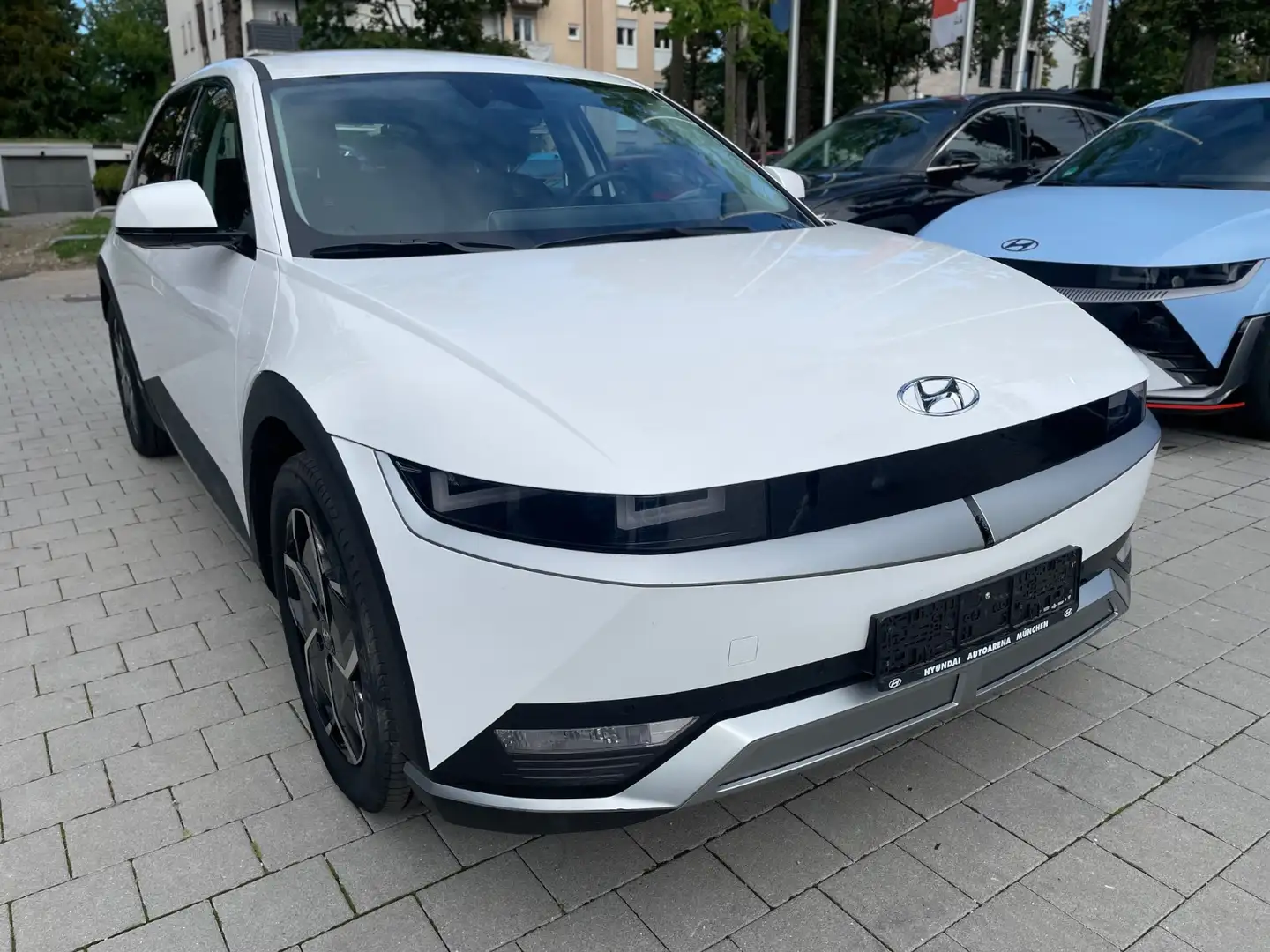 Hyundai IONIQ 5 Dynamiq Elektro Navi, Klimaaut, 800 Volt Wit - 2