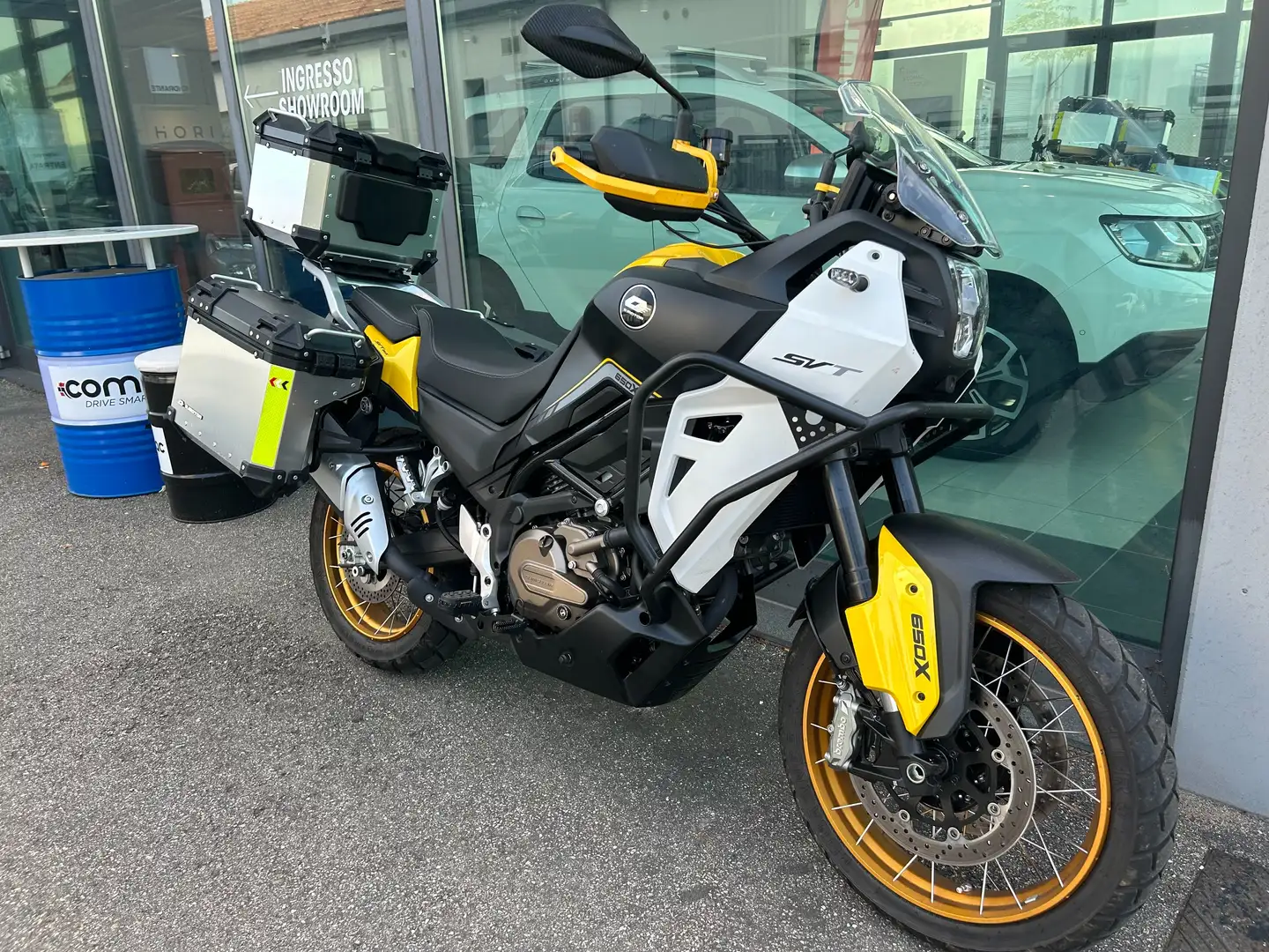 QJ Motor QJ SVT 650 X Giallo - 2