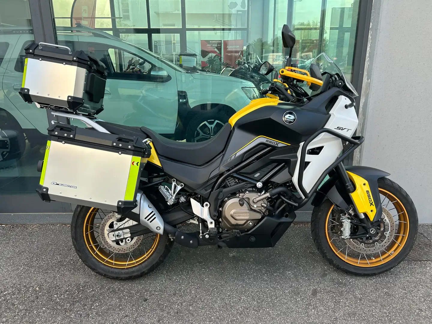 QJ Motor QJ SVT 650 X Giallo - 1