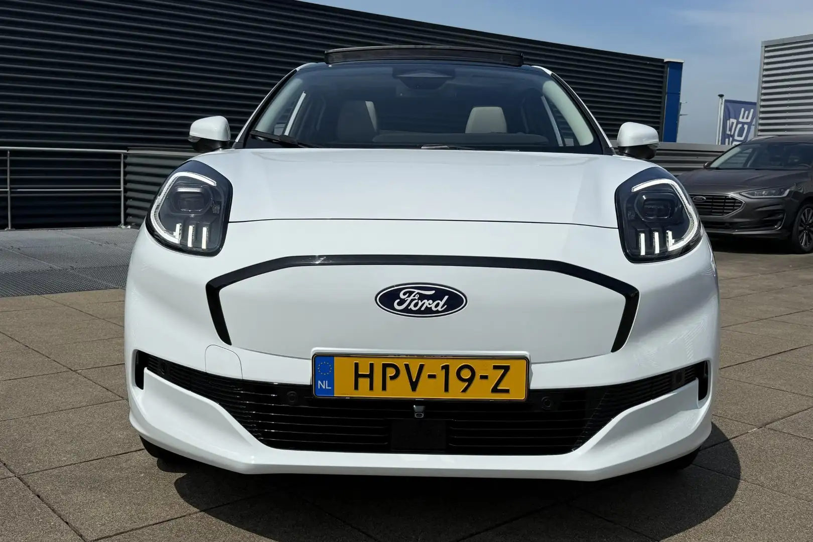 Ford Puma Gen-E Premium 44 kWh Blanc - 2