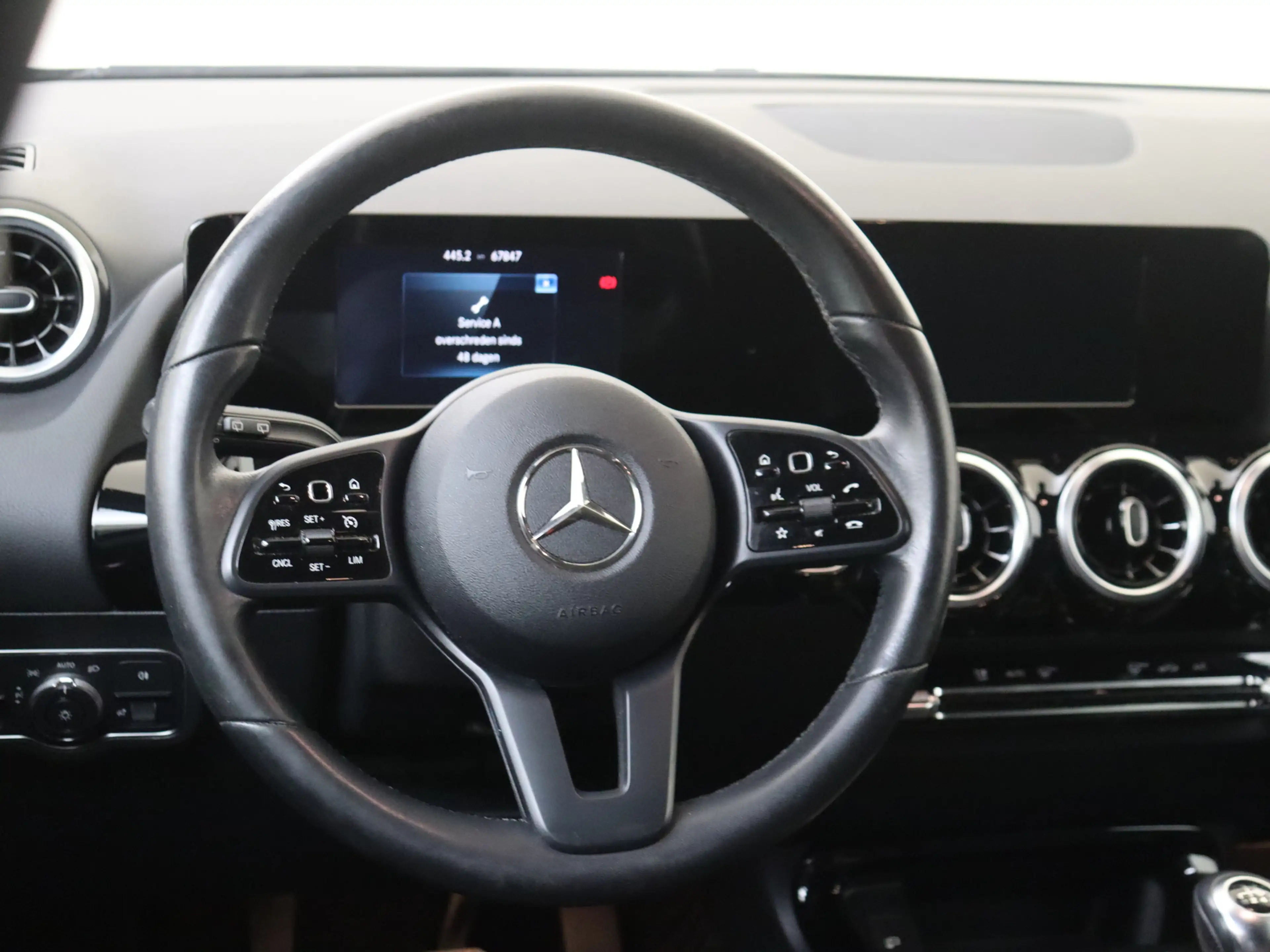 Mercedes-Benz B 160 CARPLAY NAVIGATIE | HALF LEDER | DIGITALE COCKPIT — photo 6