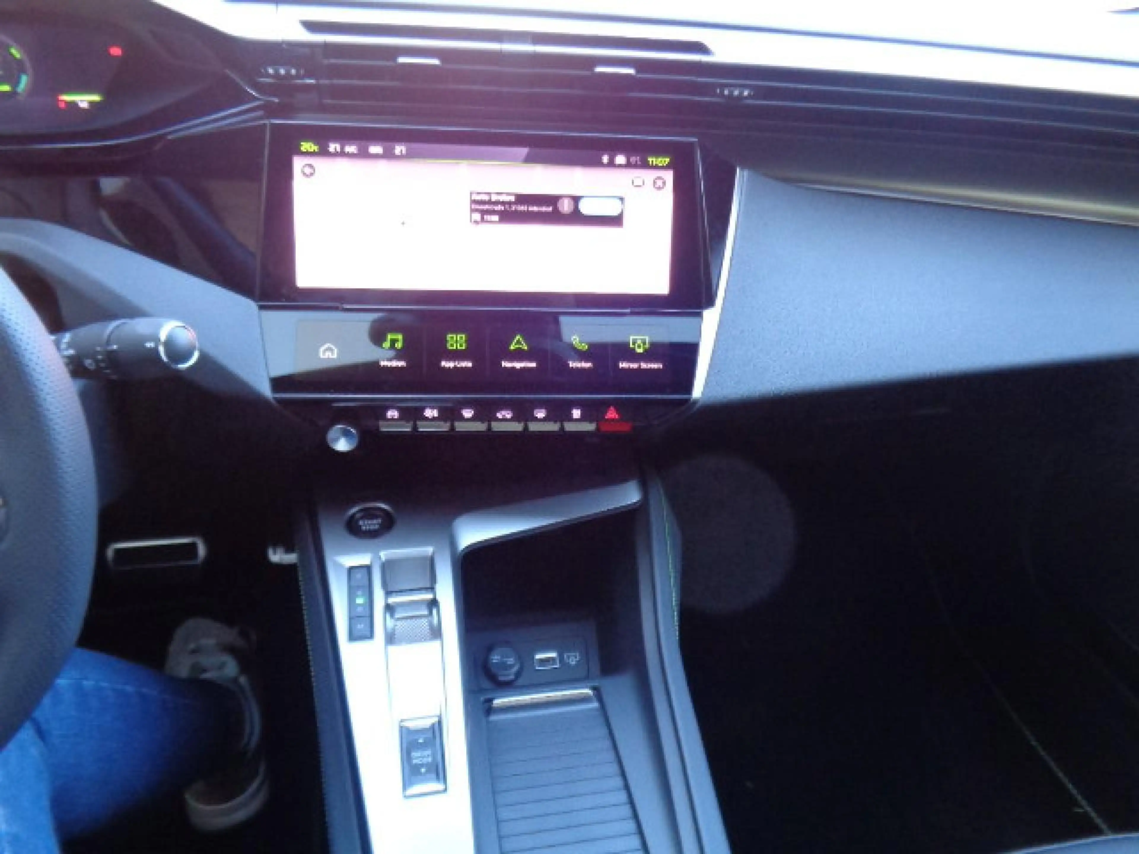 Peugeot 408 Hybrid 145 GT Exclusive Alcantara, Navi, — photo 15