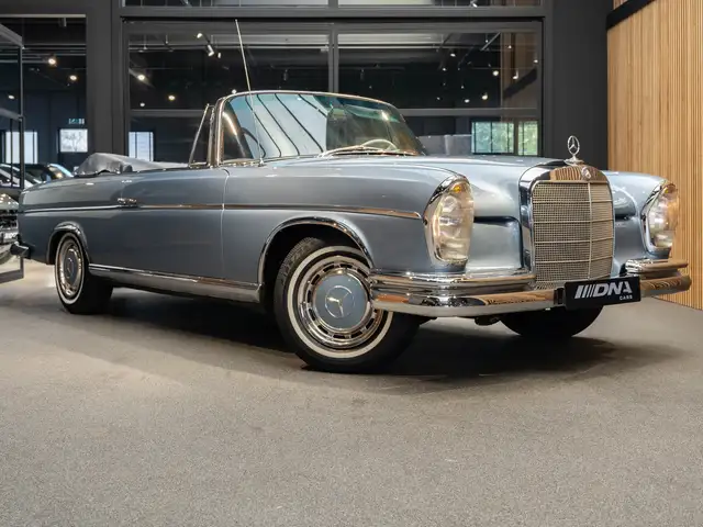 Mercedes-Benz 300 SE Volleder Automaat Nieuw Staat 300 SE Cabrio