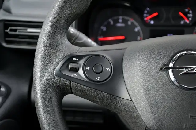 Opel Combo view 18