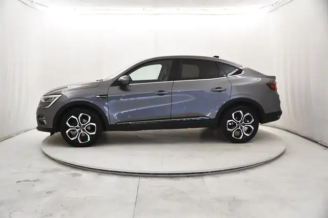 Renault Arkana view 2