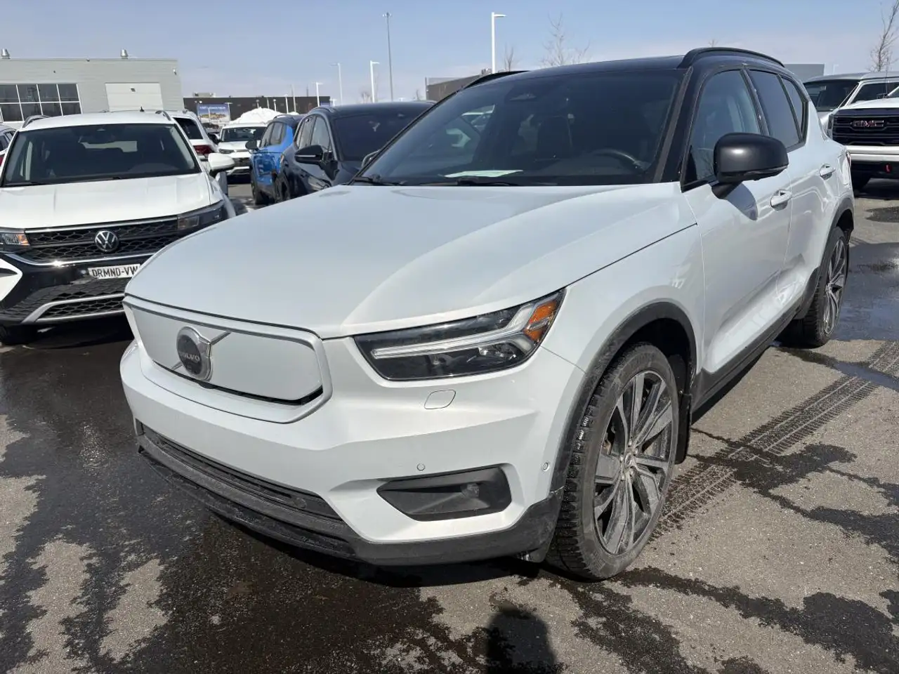 2022 Volvo XC40