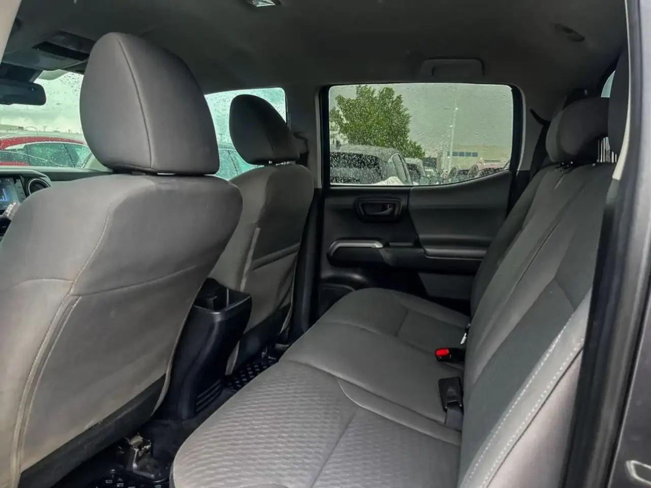 Toyota Tacoma снимка Toyota Tacoma