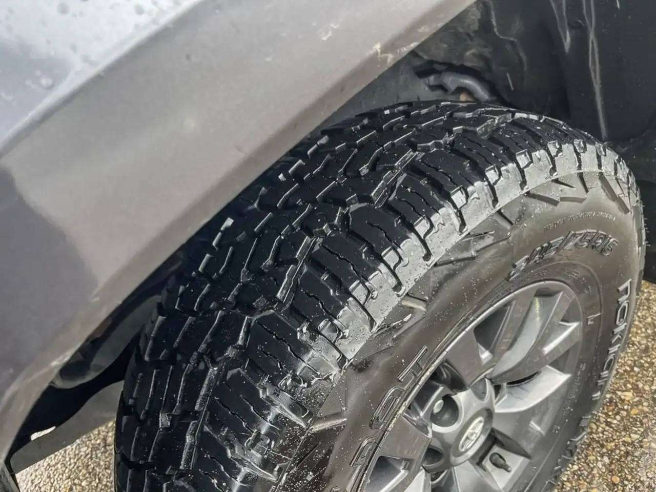 Toyota Tacoma снимка Toyota Tacoma