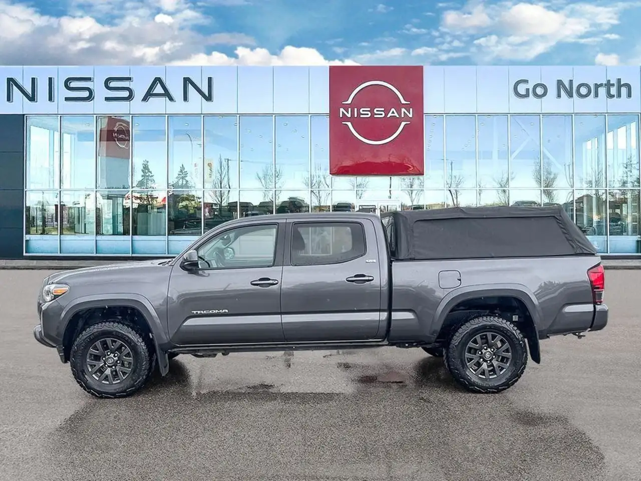 Toyota Tacoma снимка Toyota Tacoma