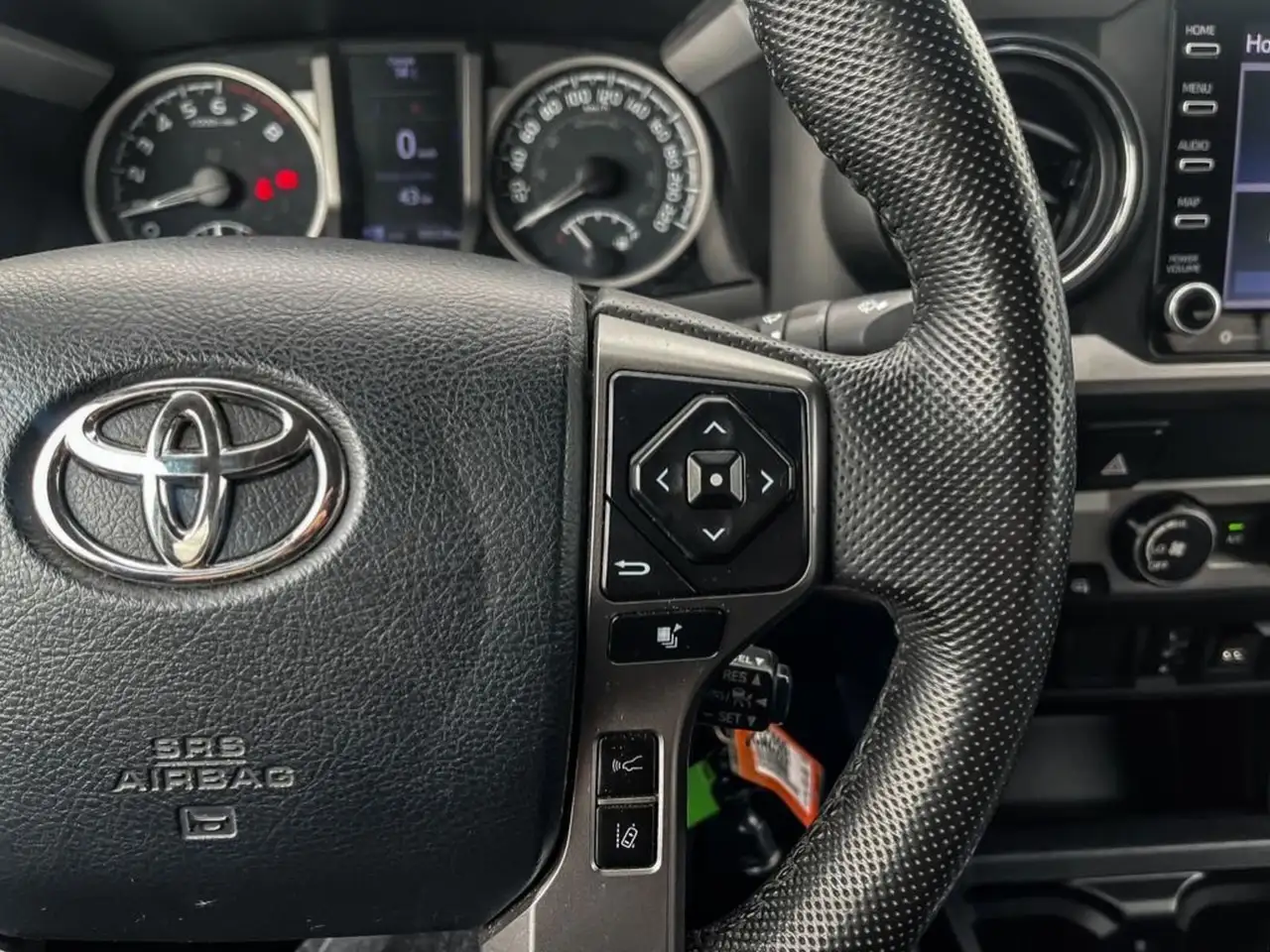 Toyota Tacoma снимка Toyota Tacoma