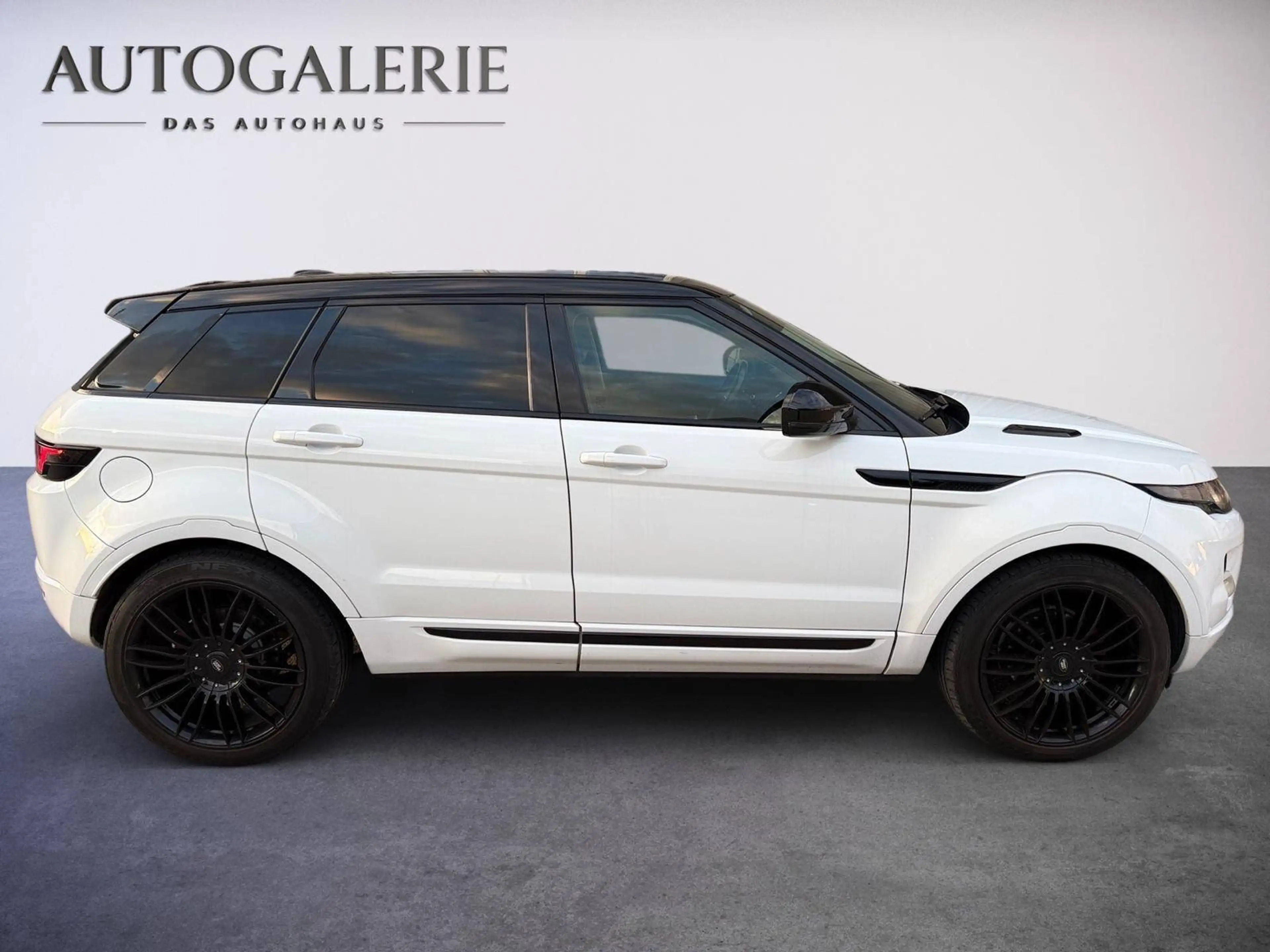 Land Rover Range Rover Evoque Pure — photo 4