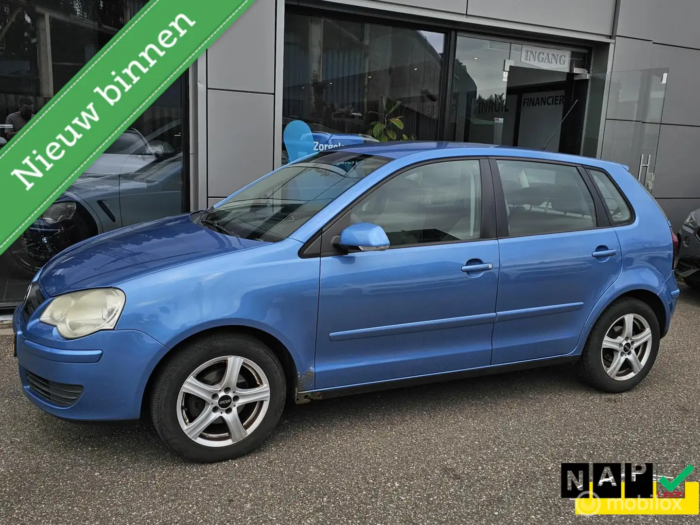 Volkswagen Polo 1.9 TDI Optive Airco Blauw - 1