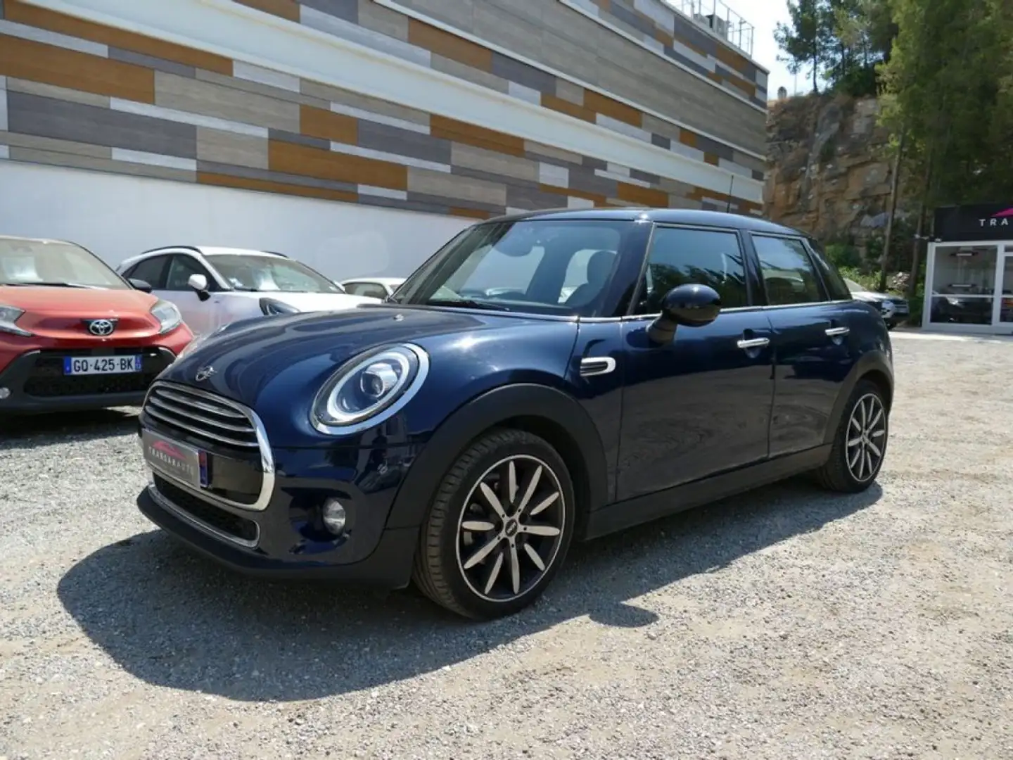 MINI One HATCH 5 PORTES 116 Ch CHILI TOIT OUVRANT BVA7 Blanc - 1