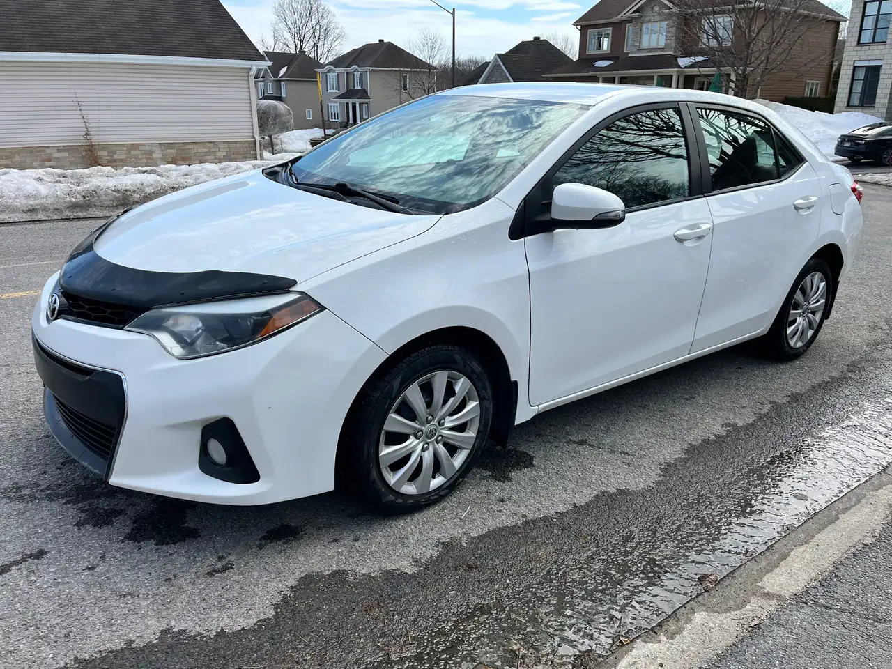 Toyota Corolla снимка Toyota Corolla