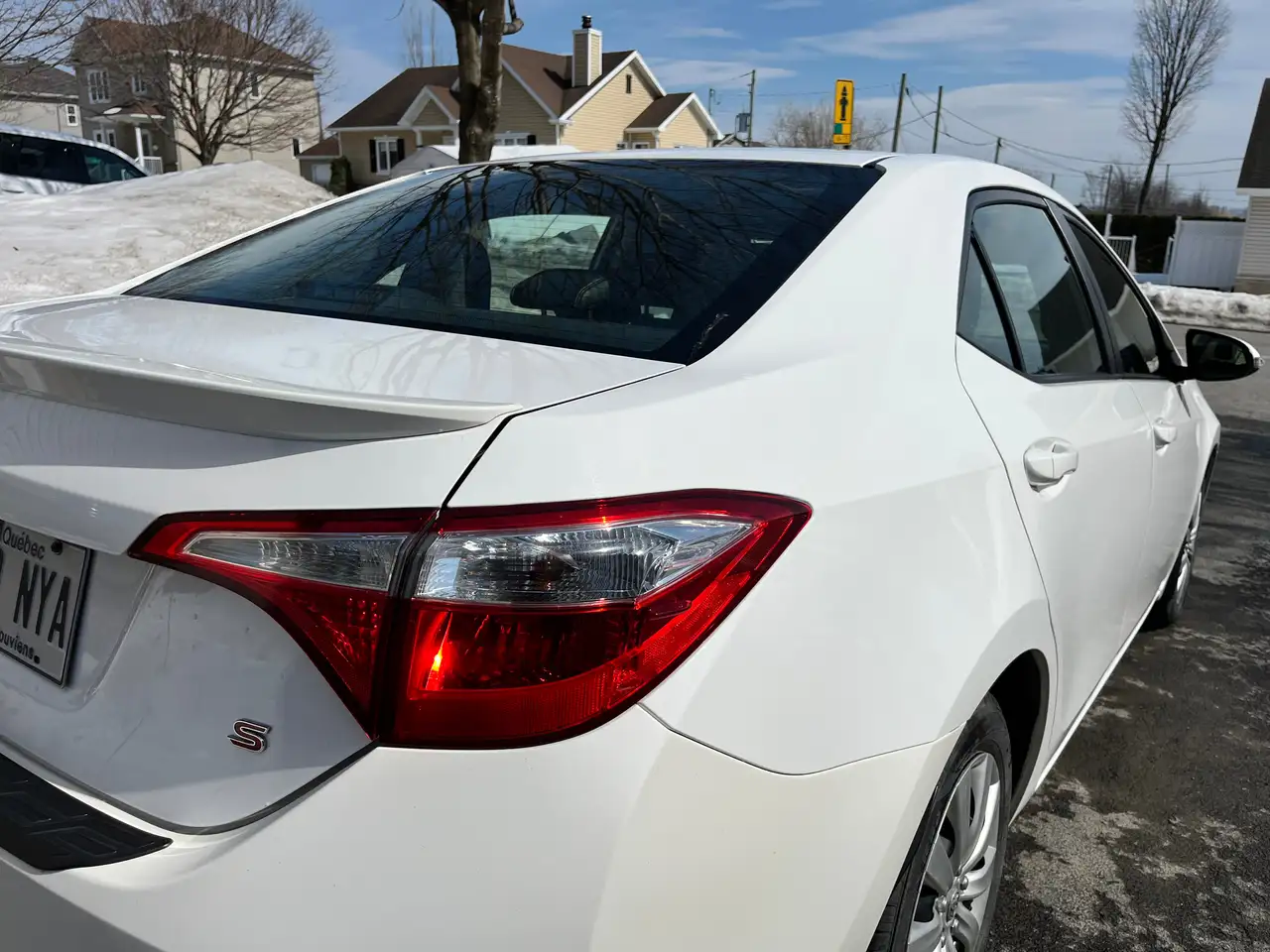 Toyota Corolla снимка Toyota Corolla