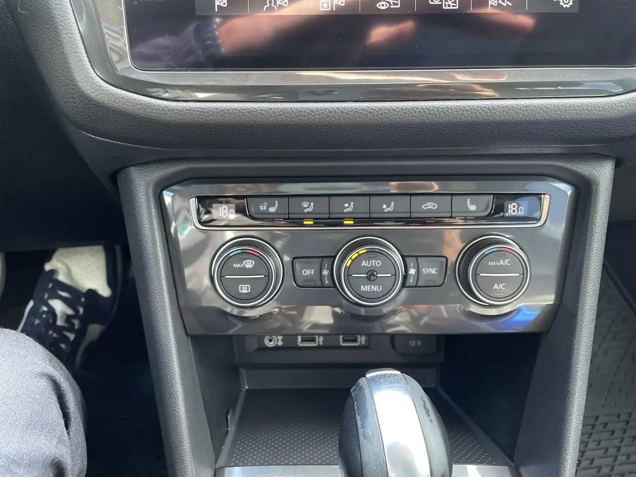 Volkswagen Tiguan снимка Volkswagen Tiguan