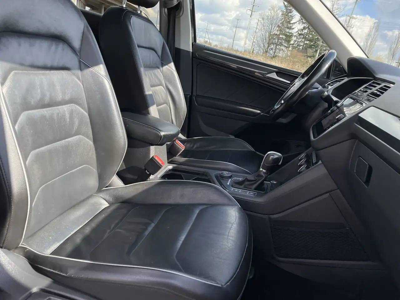 Volkswagen Tiguan снимка Volkswagen Tiguan