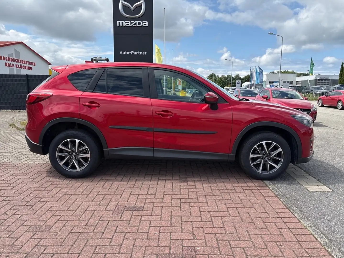 Mazda CX-5 2.2 SKYACTIV-D Sports-Line AWD ACC Leder Rot - 2