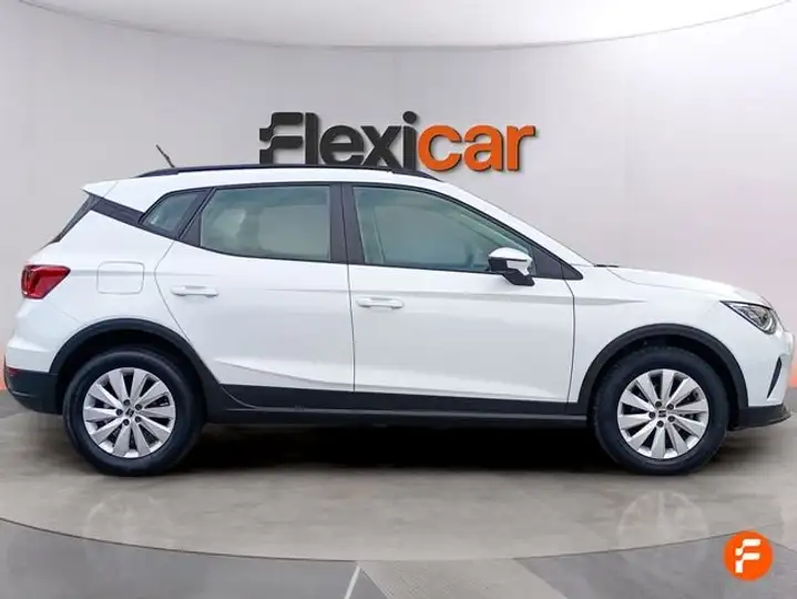 SEAT Arona 2024, foto 10