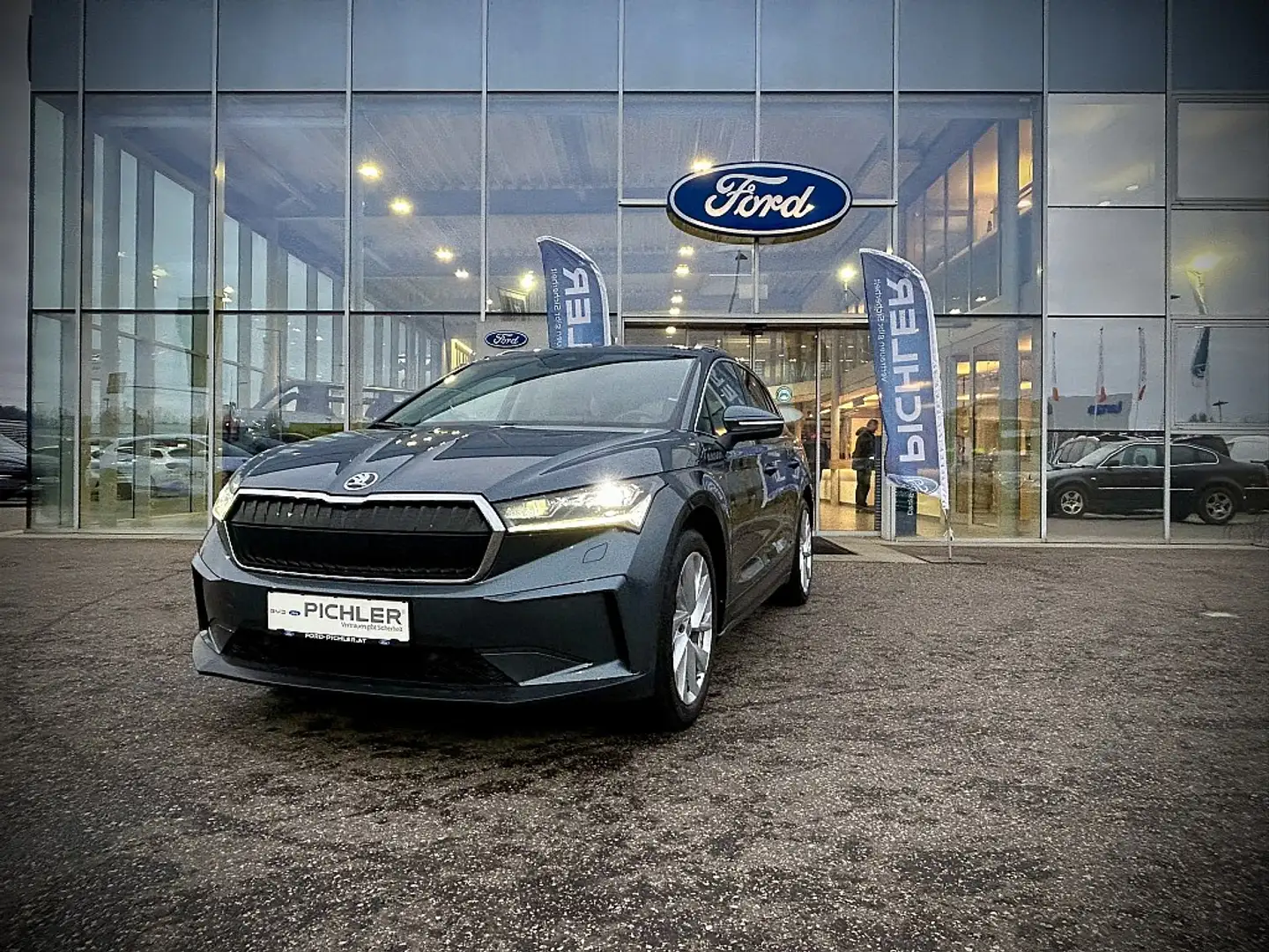 Skoda Enyaq iV 80 82kWh / SOH WERT 90% Grau - 1