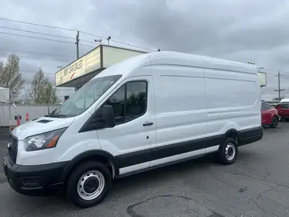 2022 Ford Transit Cargo Van