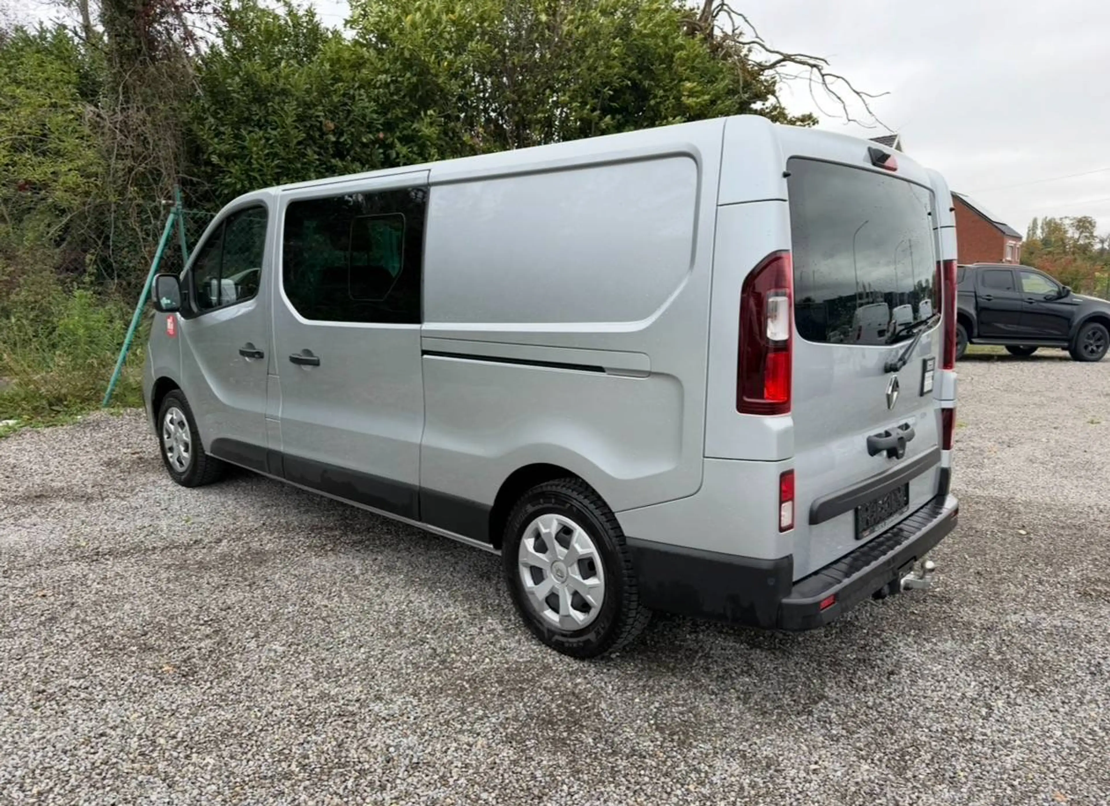 Renault Trafic 2.0// L2 // 170 PK// Automaat // 5 Seats // RED //€26440 Ex Btw — photo 6