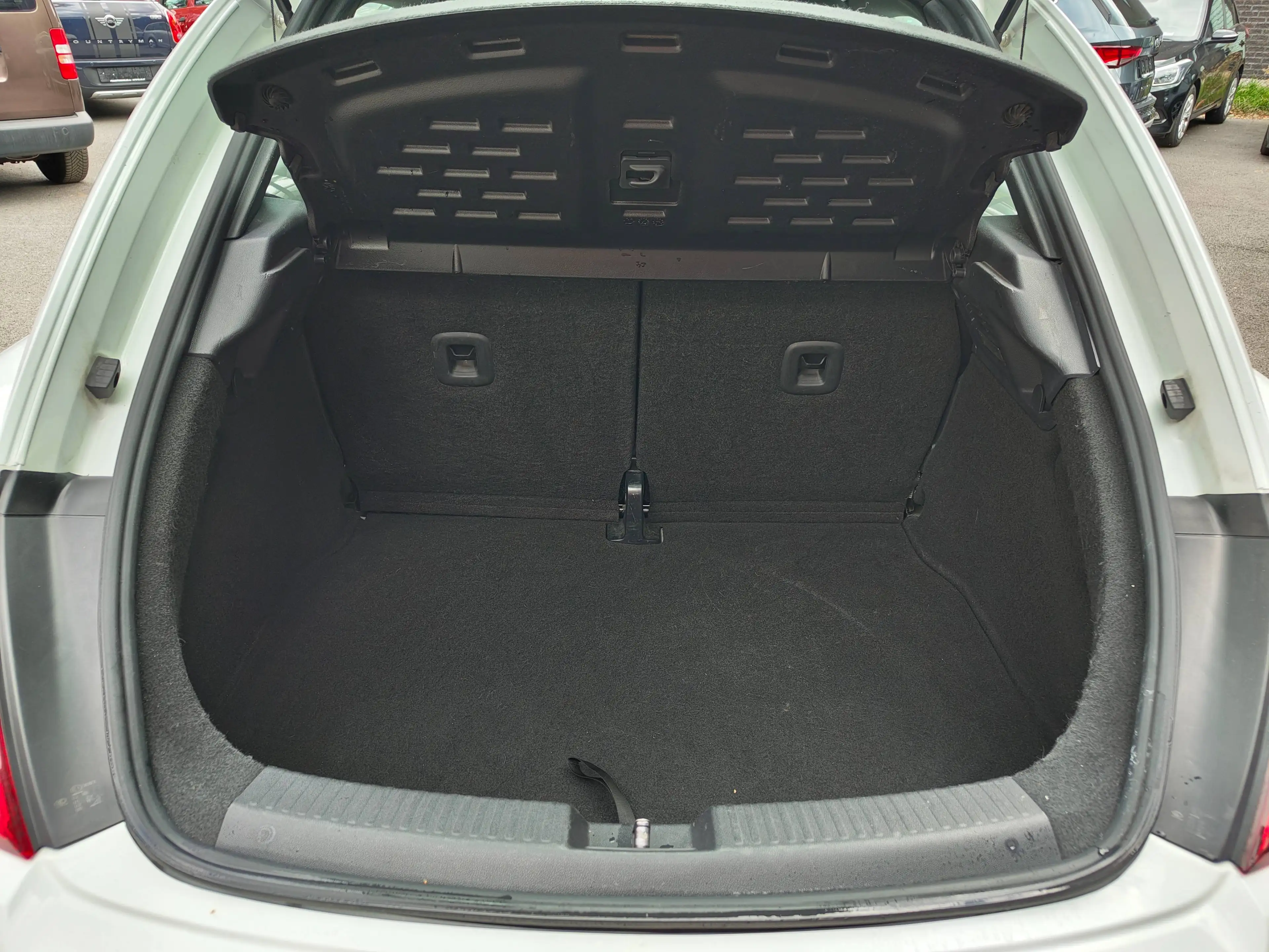 Volkswagen Beetle Beetle 2.0 CR TDi *GPS*CLIM*BLUETOOTH*GARANTIE 12 MOIS — photo 12