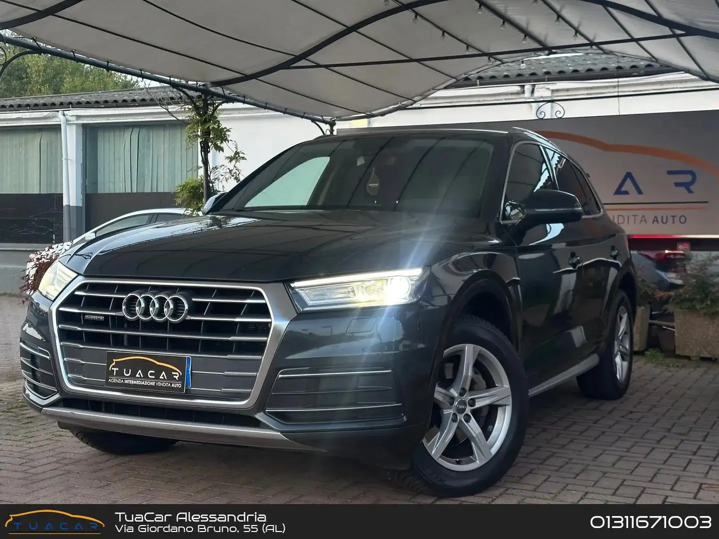 Audi Q5 Sport 2.0 35 TDI Gris - 1