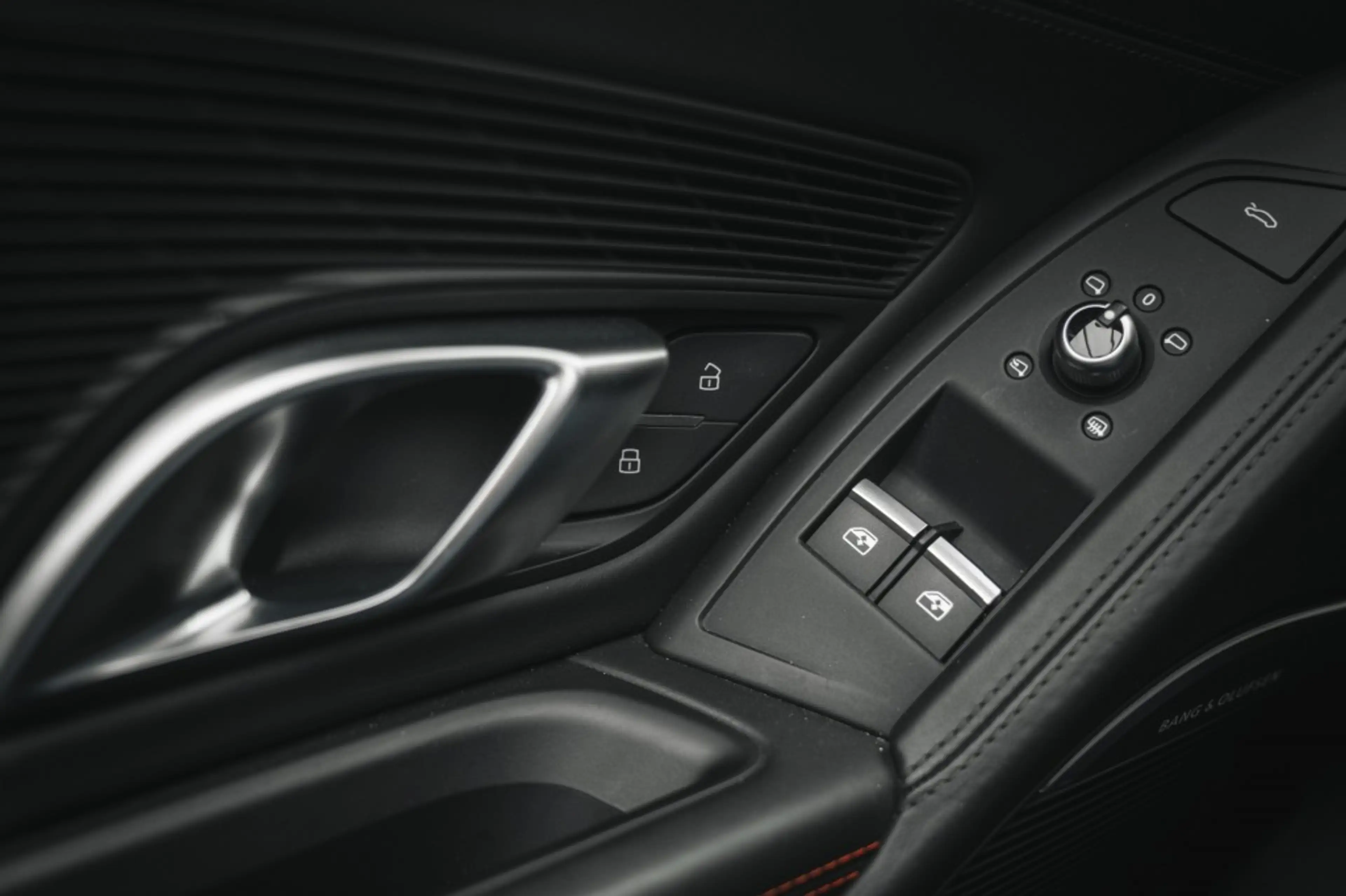 Audi R8 FULLOPTION, CARBON, STOELVERW — photo 22