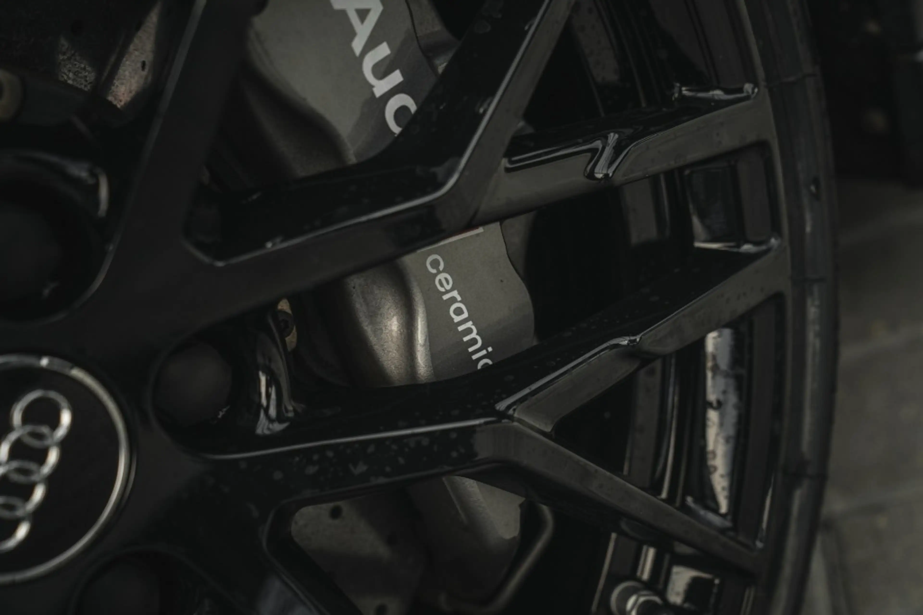 Audi R8 FULLOPTION, CARBON, STOELVERW — photo 15
