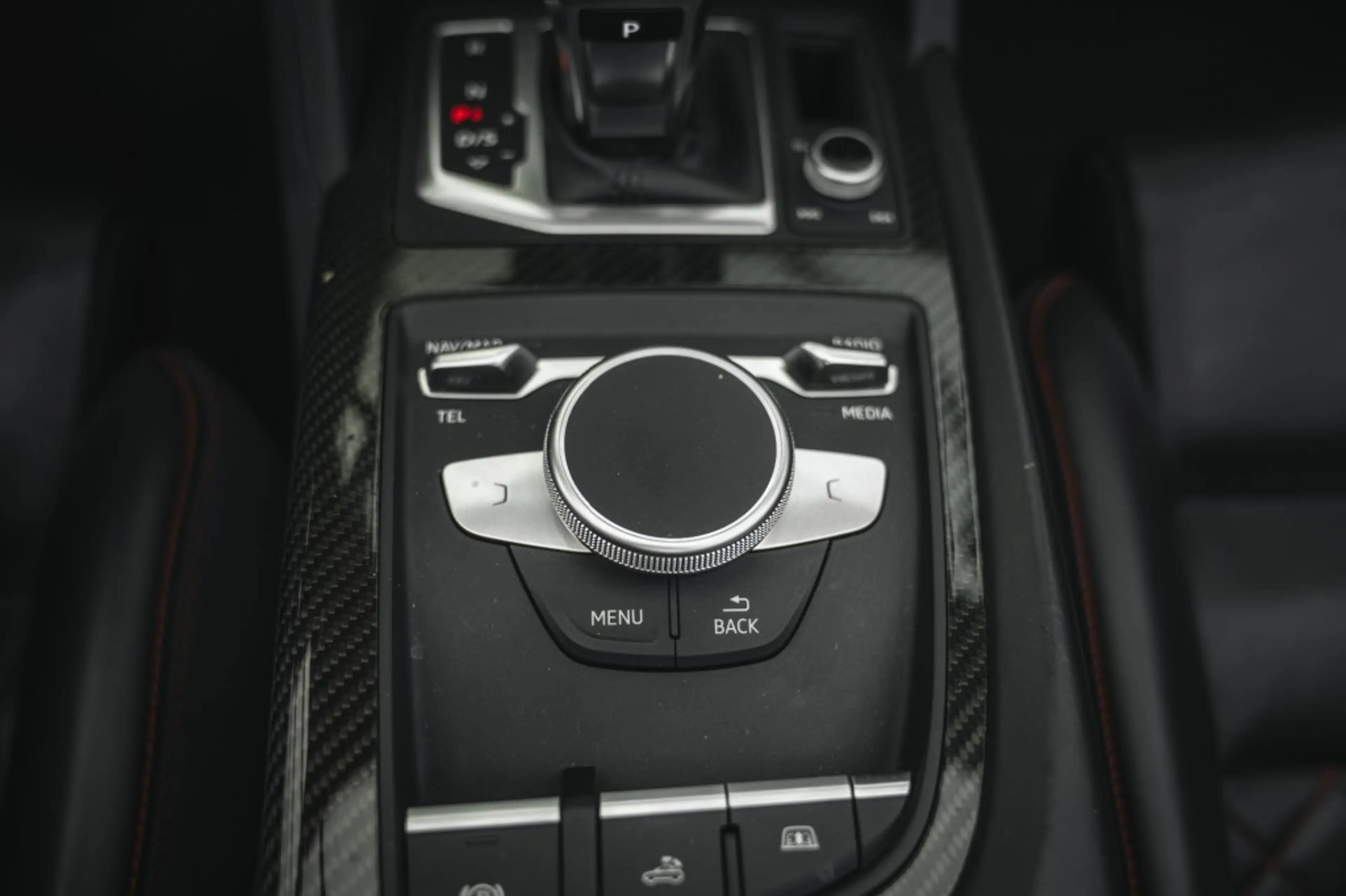 Audi R8 FULLOPTION, CARBON, STOELVERW — photo 35