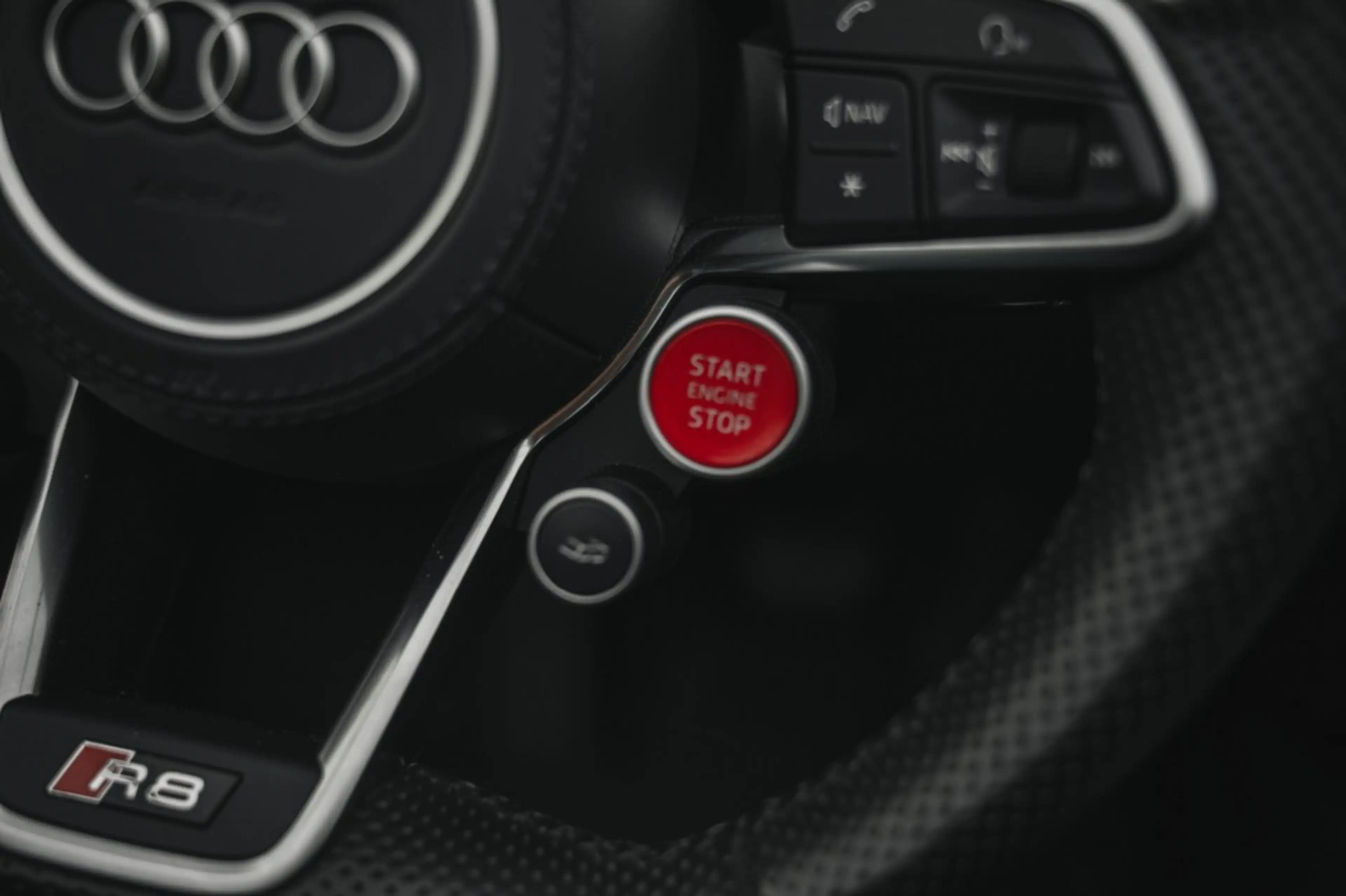 Audi R8 FULLOPTION, CARBON, STOELVERW — photo 27