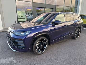 1.5 TSI eHYBRID R-Line Plus