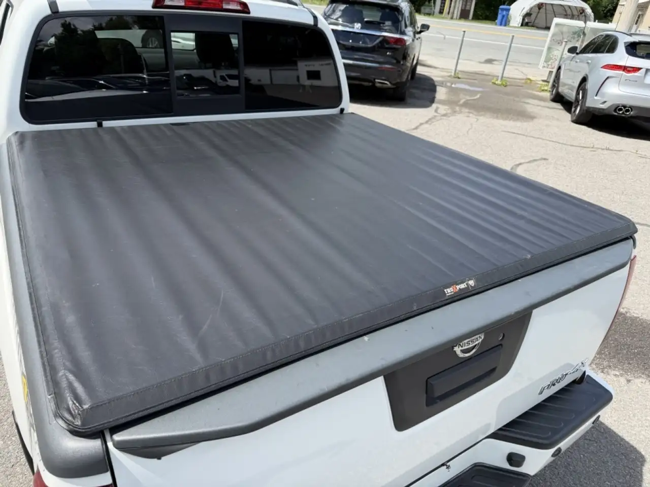 Nissan Frontier снимка Nissan Frontier