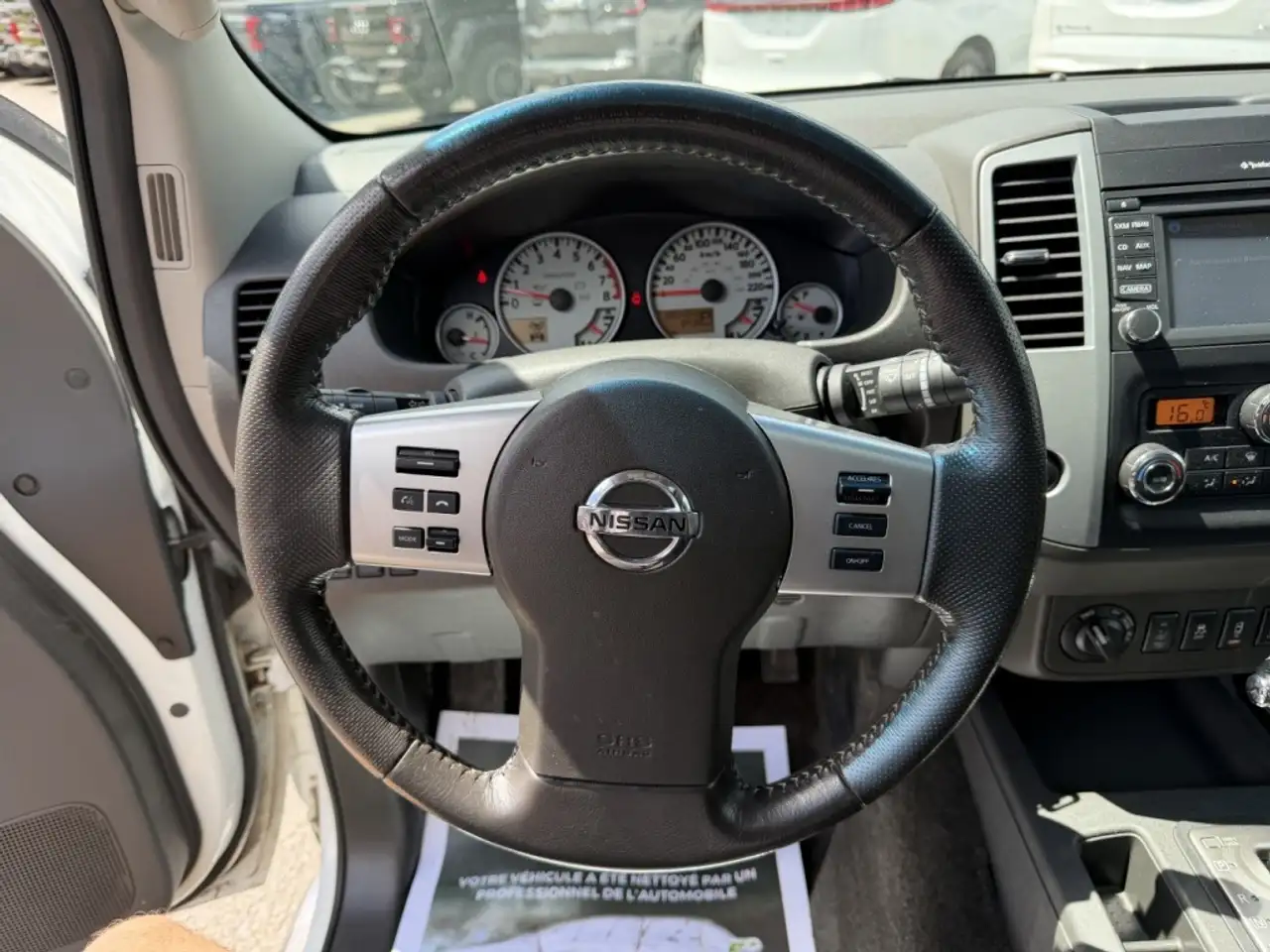 Nissan Frontier снимка Nissan Frontier