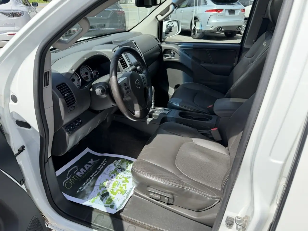 Nissan Frontier снимка Nissan Frontier